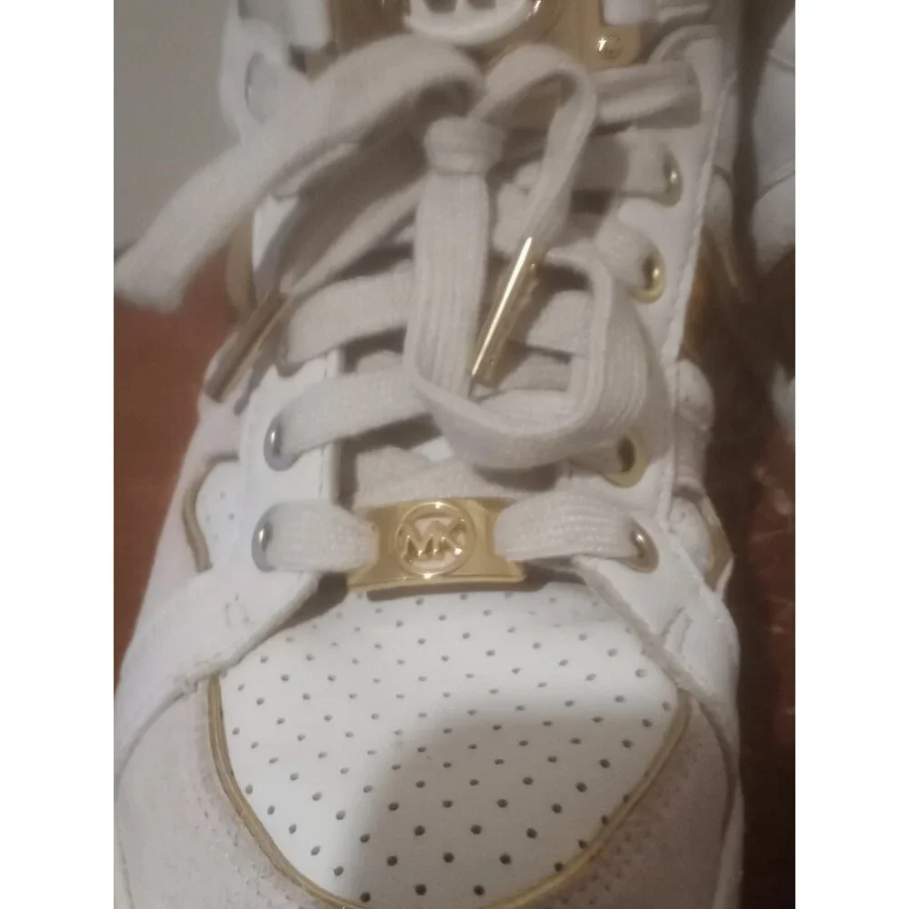 Women Michael Kors Athletic Tennis Shoes hightop logo SZ 7.5M Gold/white Leather - Picture 8 of 14